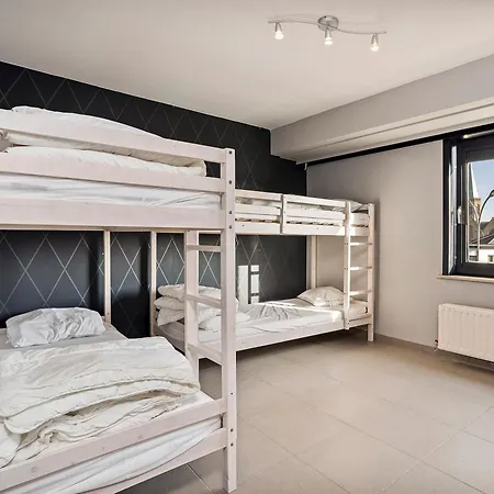 Dominique 2v فينداوني